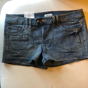 So wear it declare it Jean Shorts | 11